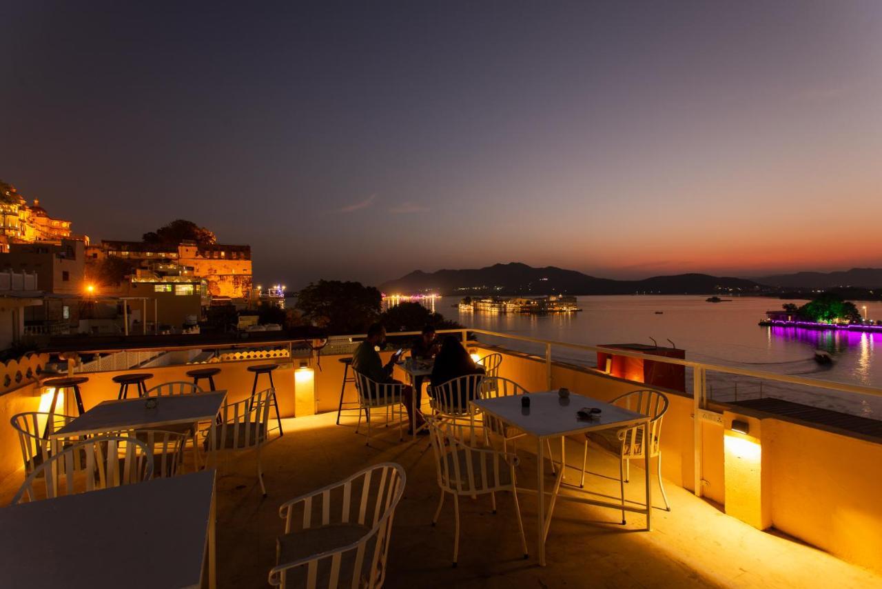 Mantra Hostel